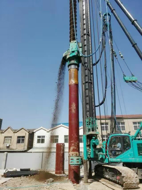 票鹄肫胜z6com·尊龙(中国)时凯集团智能双动力头强力多功效钻机屡创佳绩