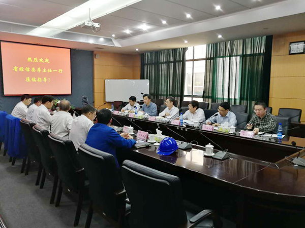 湖南省经信委党组副书记、副主任李志坚到z6com·尊龙(中国)时凯集团智能现场办公