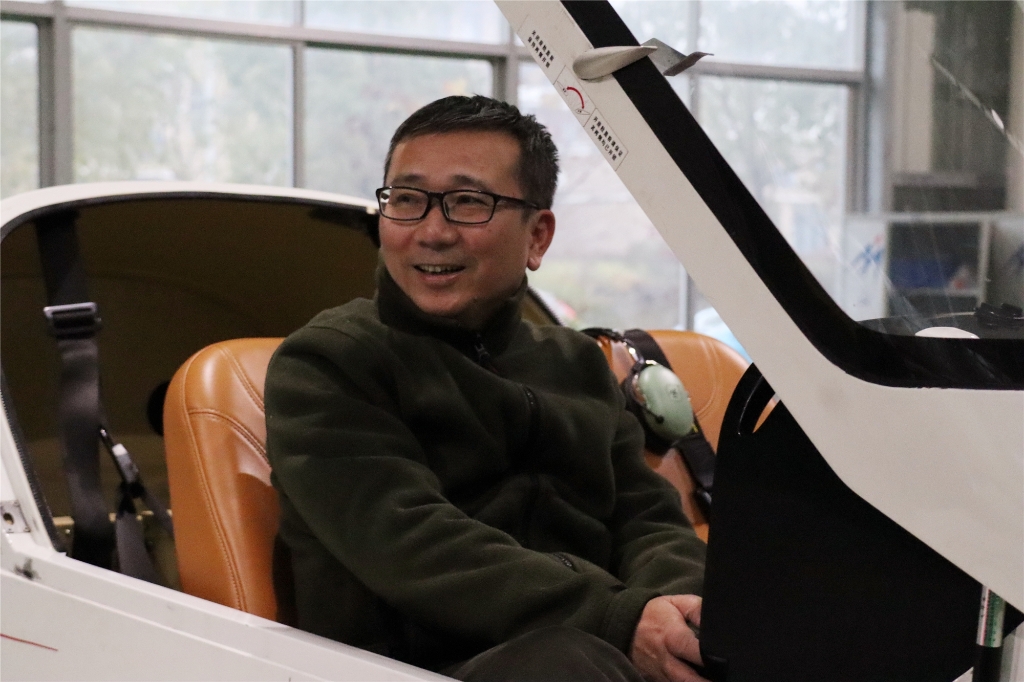 广州工控集团总司理张伟涛调研z6com·尊龙(中国)时凯集团智能