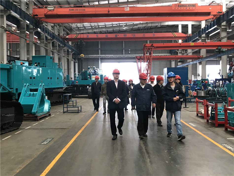 长沙市总工会党组书记周宏兆一行莅临z6com·尊龙(中国)时凯集团智能考察调研