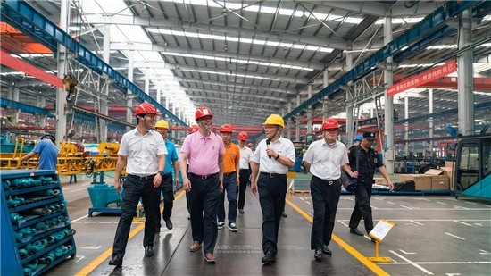 广州市国资委党委书记、主任陈浩钿莅临z6com·尊龙(中国)时凯集团智能考察指导