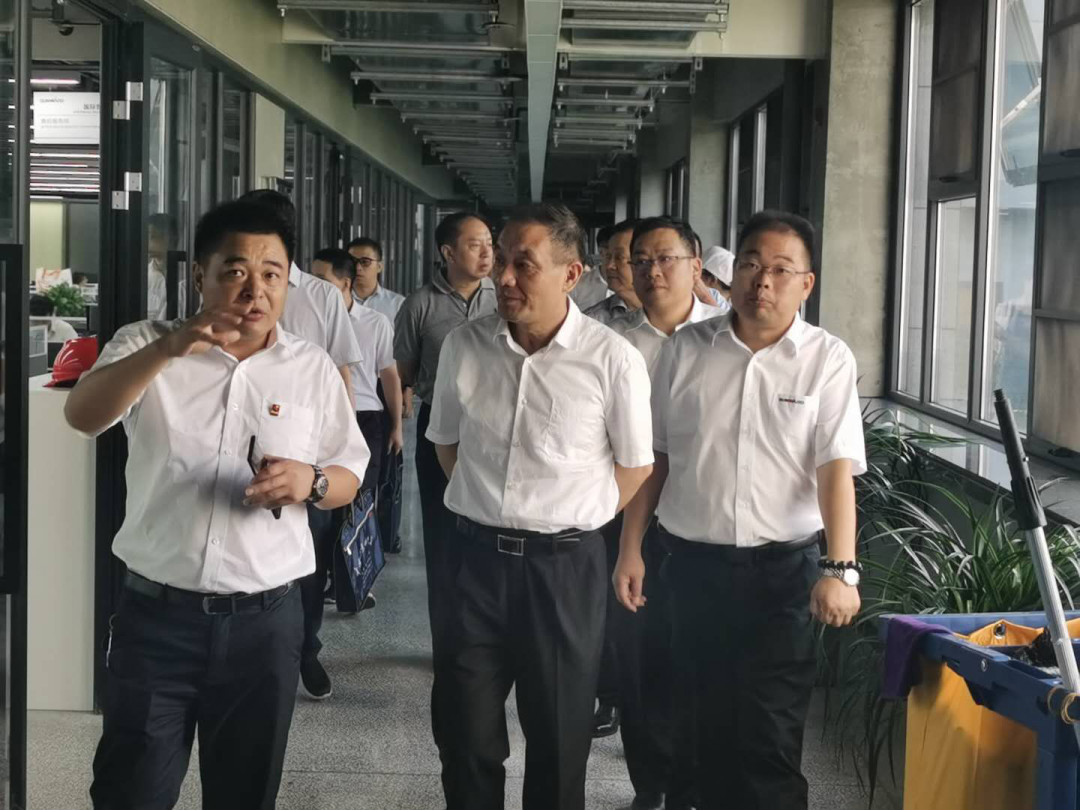 省人大常委会副主任杨维刚调研z6com·尊龙(中国)时凯集团智能