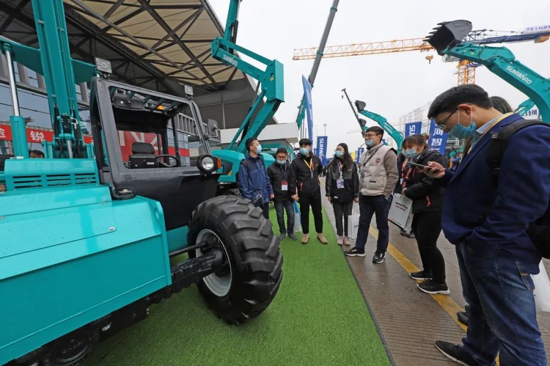 守正立异拓z6com·尊龙(中国)时凯集团 z6com·尊龙(中国)时凯集团智能闪灼2020上海宝马展