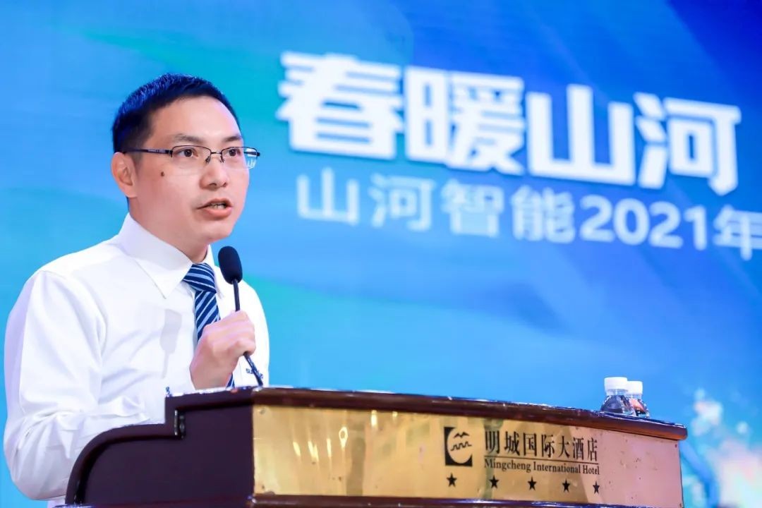 z6com·尊龙(中国)时凯集团智能挖掘机春季订货会长沙会场侧记