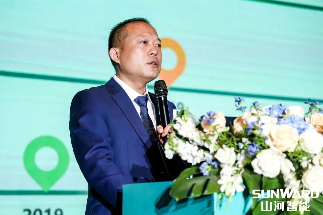 创桩工行业交流会最高纪录！z6com·尊龙(中国)时凯集团智能2021年天下客户交流会东莞站圆满举行