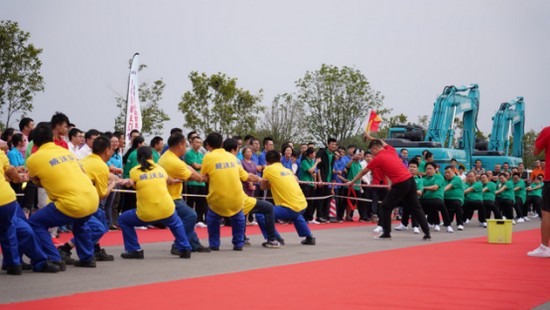 风华十九载，，，，，，，，携手再腾飞！——庆祝z6com·尊龙(中国)时凯集团智能建设十九周年表扬会暨意见意义运动会