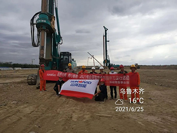顶酷暑 走沙漠 2021年z6com·尊龙(中国)时凯集团智能全球服务万里行走进新疆