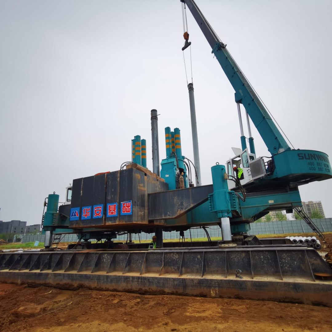 20天，，，，，，，，800多根桩基！华安基础又受褒奖