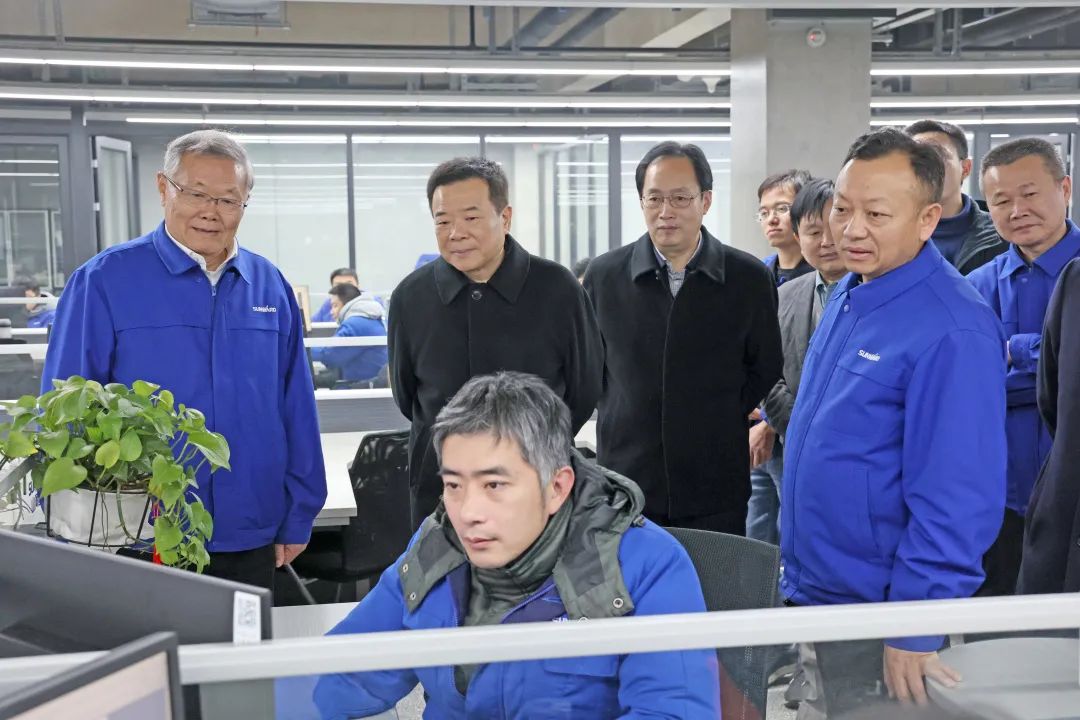 湖南省副省长陈飞调研z6com·尊龙(中国)时凯集团智能