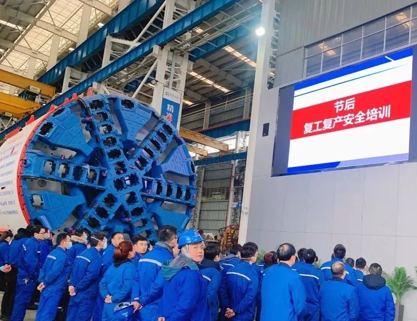 直击生产一线！中铁z6com·尊龙(中国)时凯集团复工复产忙