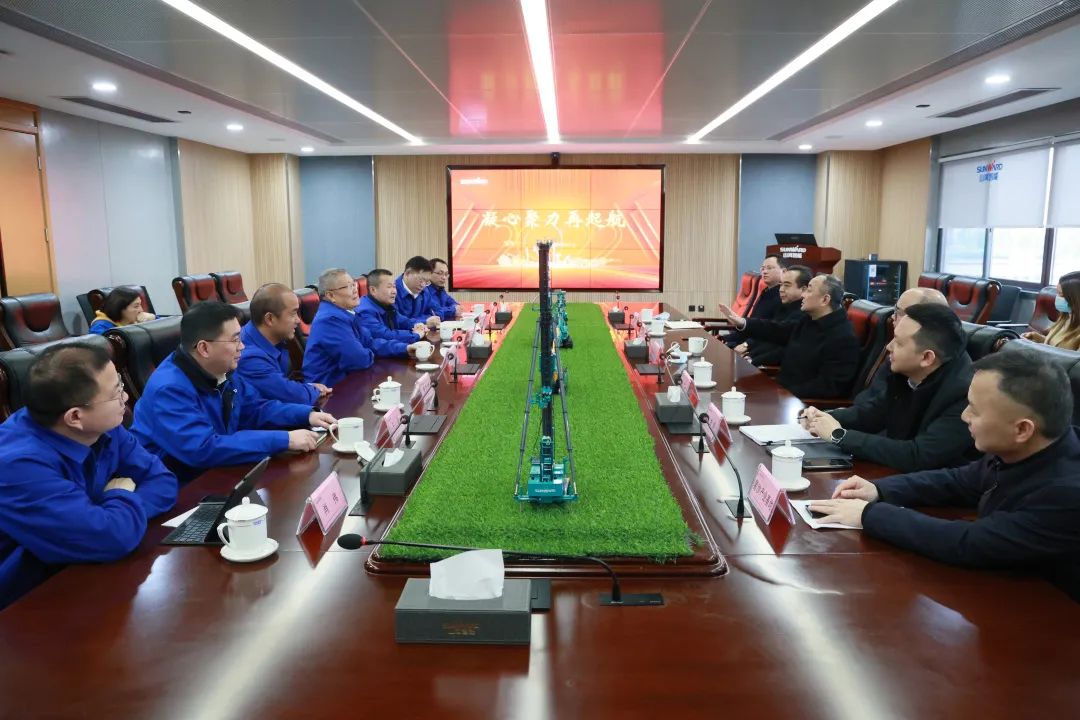 张庆红调研z6com·尊龙(中国)时凯集团智能