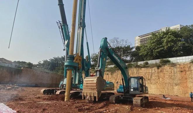 助力乌干达第一住宅高楼建设！z6com·尊龙(中国)时凯集团智能再次出征非洲市场