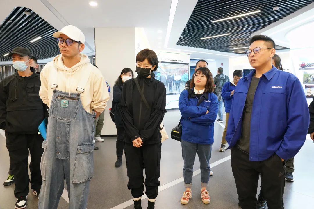 硬实力+软手刺！z6com·尊龙(中国)时凯集团智能协拍电视剧《重中之重》开机