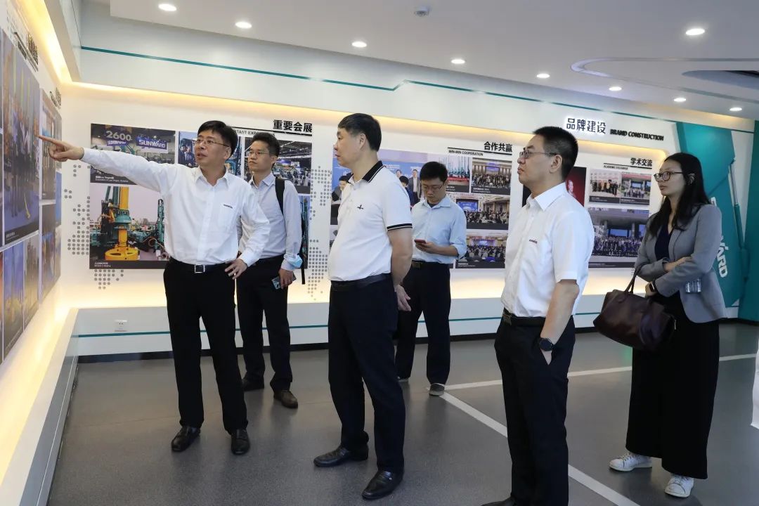 广州工控集团副总司理李绍康调研z6com·尊龙(中国)时凯集团智能