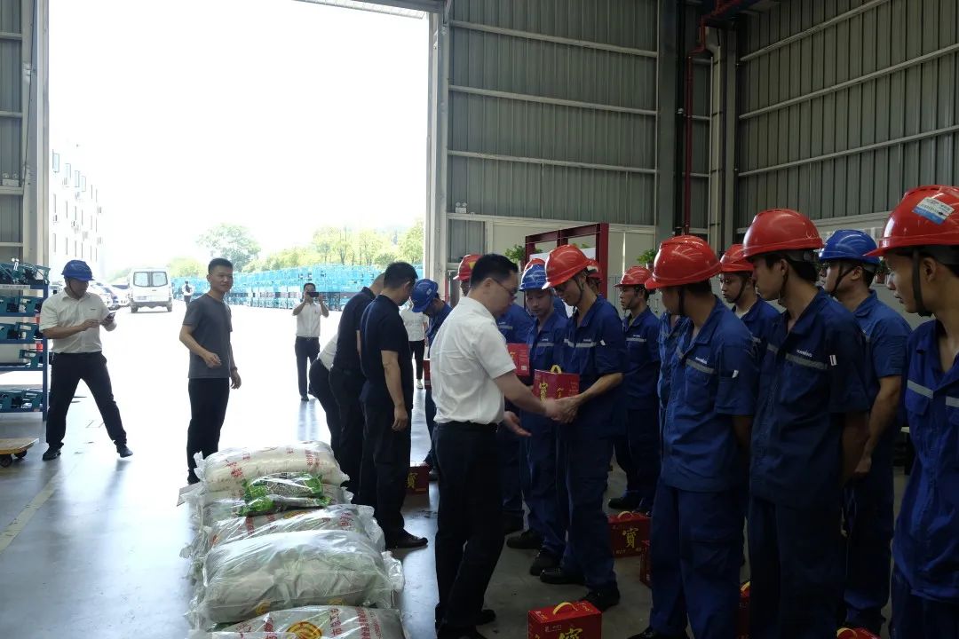 长沙市总工会慰问z6com·尊龙(中国)时凯集团智能一线员工