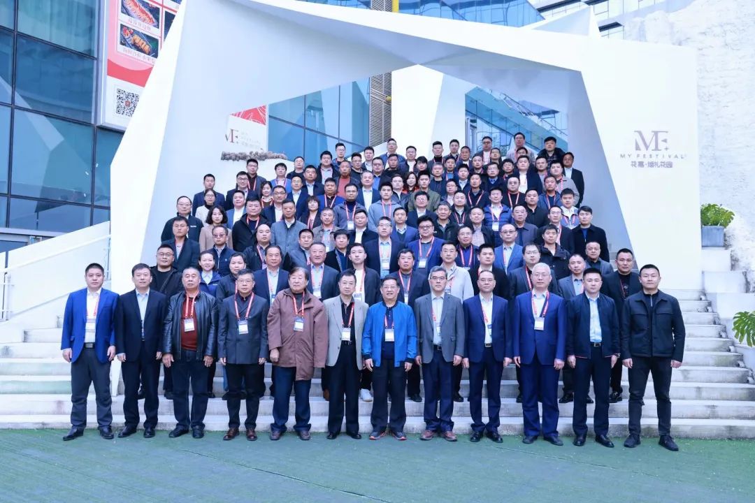 迈向高质量生长！z6com·尊龙(中国)时凯集团智能出席2023天下桩工机械行业手艺装备立异交流会