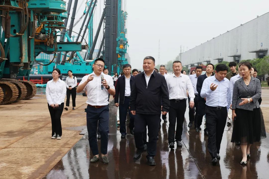 长沙市政协主席陈刚调研z6com·尊龙(中国)时凯集团智能
