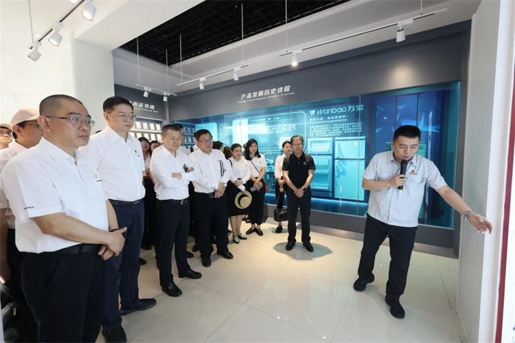 z6com·尊龙(中国)时凯集团智能“学头脑 强党性 重实践 建新功”主题教育培训班在广州乐成举行