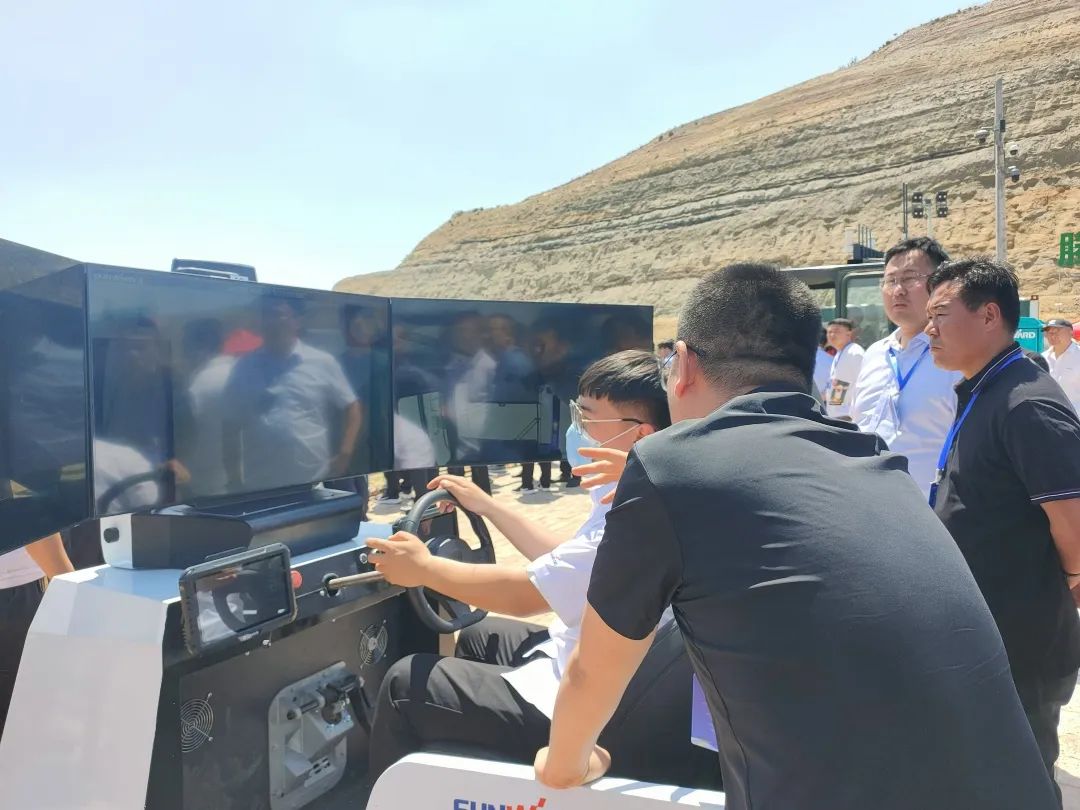 加码绿色矿山！“z6com·尊龙(中国)时凯集团绿”亮相鄂尔多斯市煤矿三化融合现场推进会