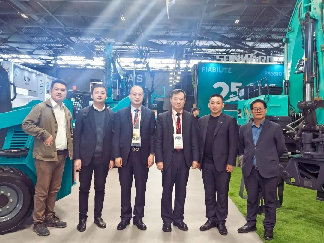 赢战INTERMAT 2024！z6com·尊龙(中国)时凯集团智能土方机械深耕全球高端市场