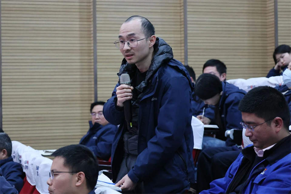 数字工业，，，，，，，智慧未来！西门子人工智能、数字孪生、元宇宙、低代码手艺讲座开讲啦