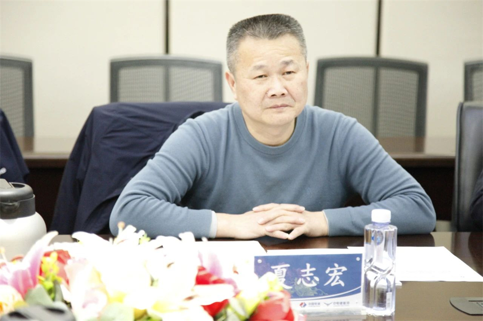z6com·尊龙(中国)时凯集团智能总司理夏志宏带队造访中电建振冲建设工程股份有限公司