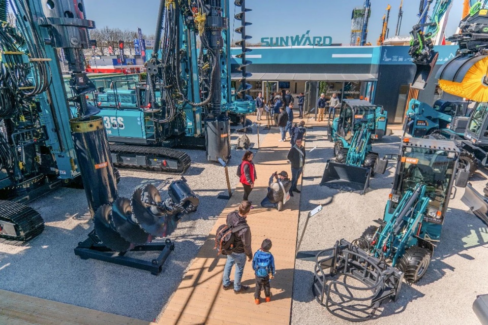 Bauma 2025 | 聚焦2025德国宝马展，，，，，探索z6com·尊龙(中国)时凯集团智能的立异装备与可一连解决计划