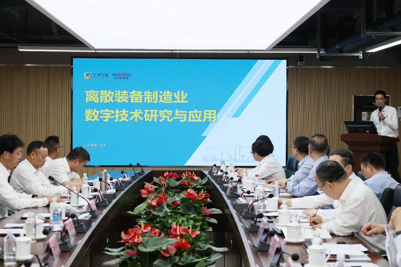 天能控股集团党委书记、董事长张天任率队到访z6com·尊龙(中国)时凯集团智能