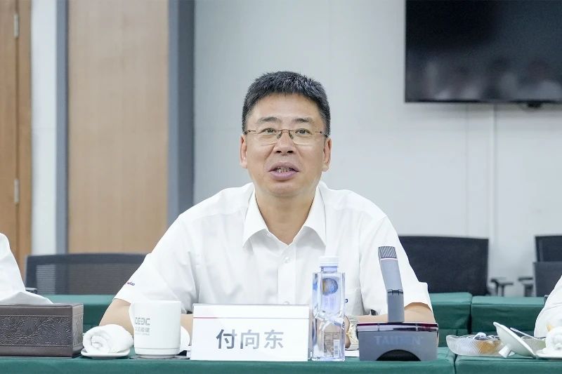 z6com·尊龙(中国)时凯集团智能与易普力公司深化战略相助，，，，，，，，共筑混装装备手艺转化新标杆
