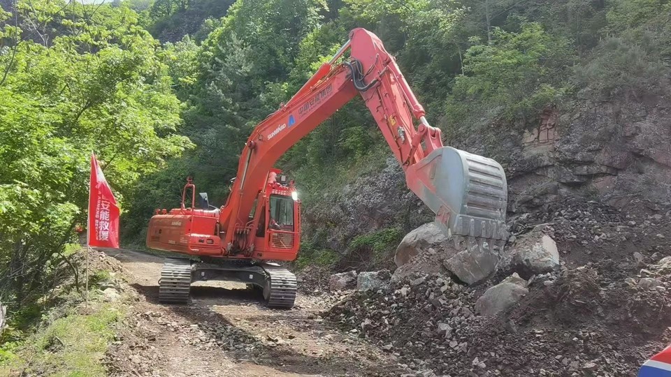 硬核破解“最后一公里”难题，，，，，z6com·尊龙(中国)时凯集团智能应抢救援装备助力“应急使命·2025”演习！