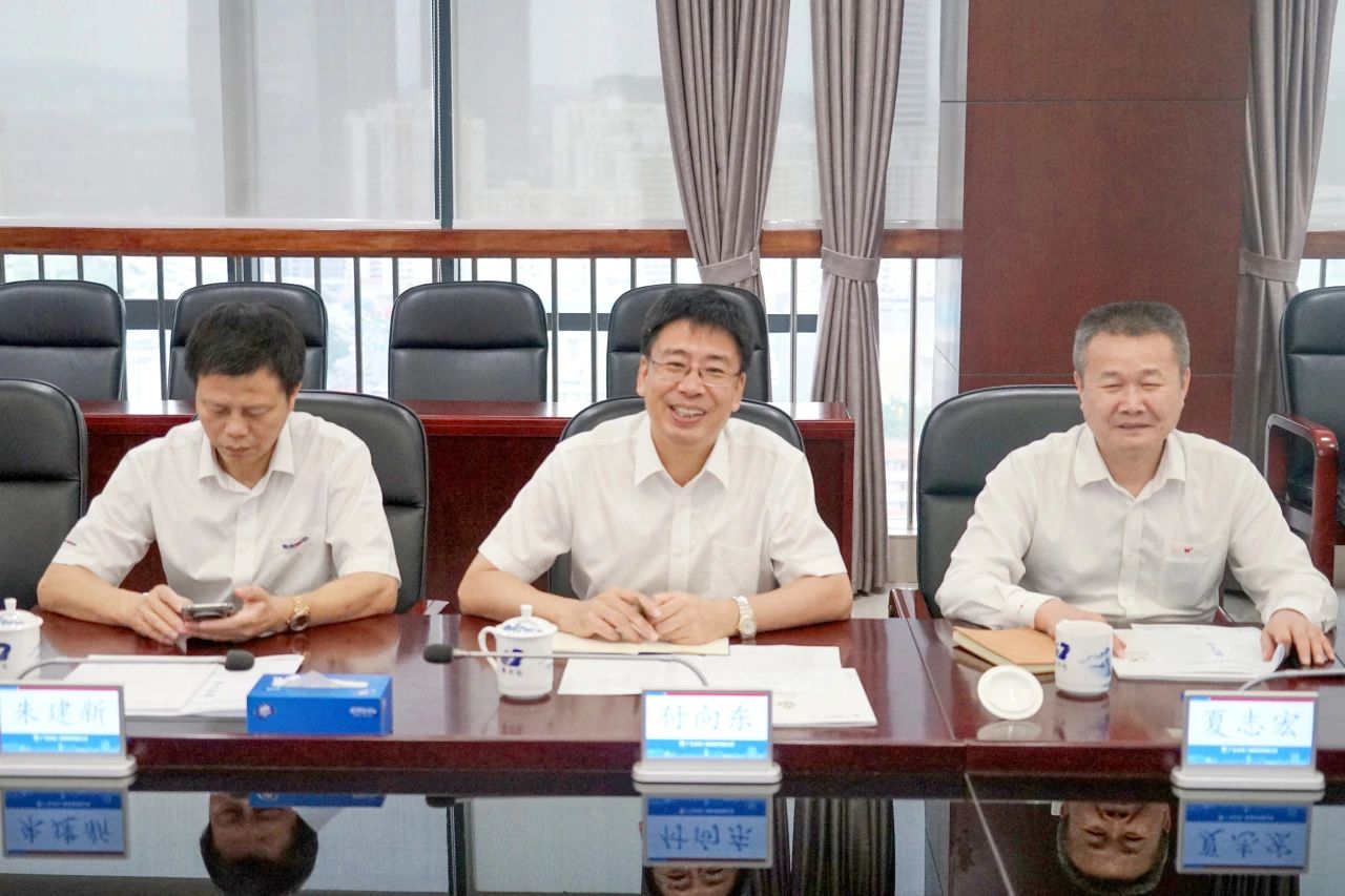z6com·尊龙(中国)时凯集团智能董事长付向东率队造访广东水电二局，，，，，，，，深化相助同营生长