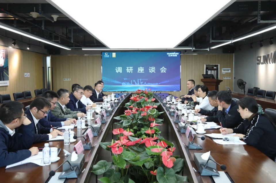 聚焦应急装备研爆发产，，，，，，，，共探实战适配新路径——广州市应急治理局党委书记、局长叶芳调研z6com·尊龙(中国)时凯集团智能