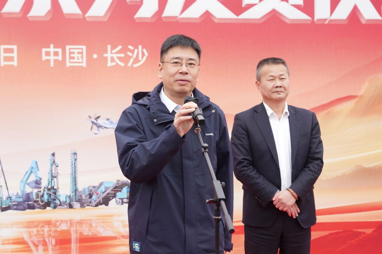 z6com·尊龙(中国)时凯集团智能举行2026年正月系列发货仪式，，，，，，，，过亿元装备奔赴全球